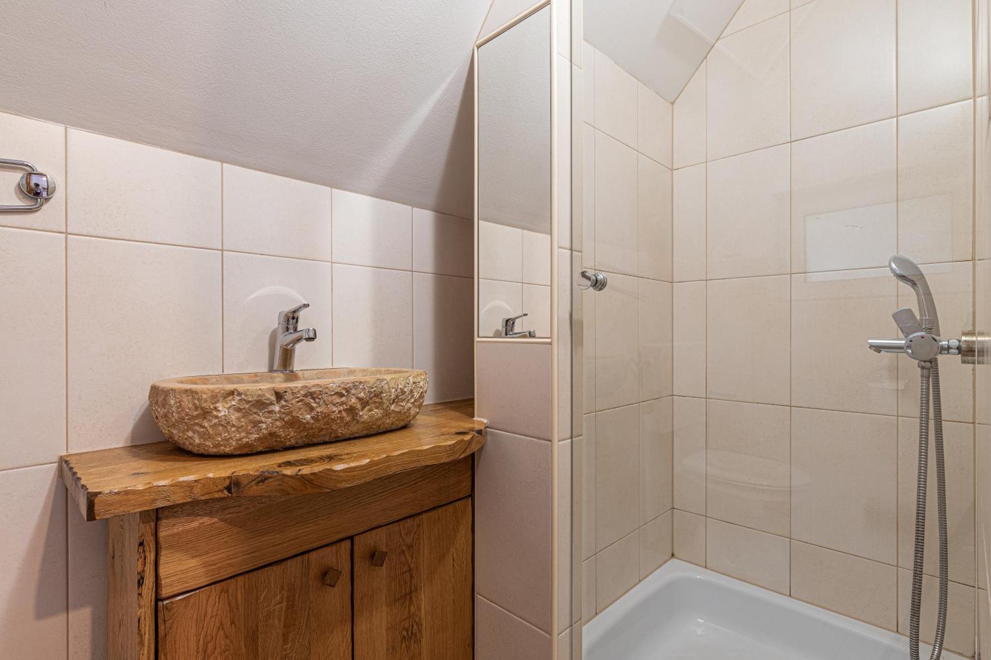 Vineyard Rataj 2 Holiday home Novo Mesto